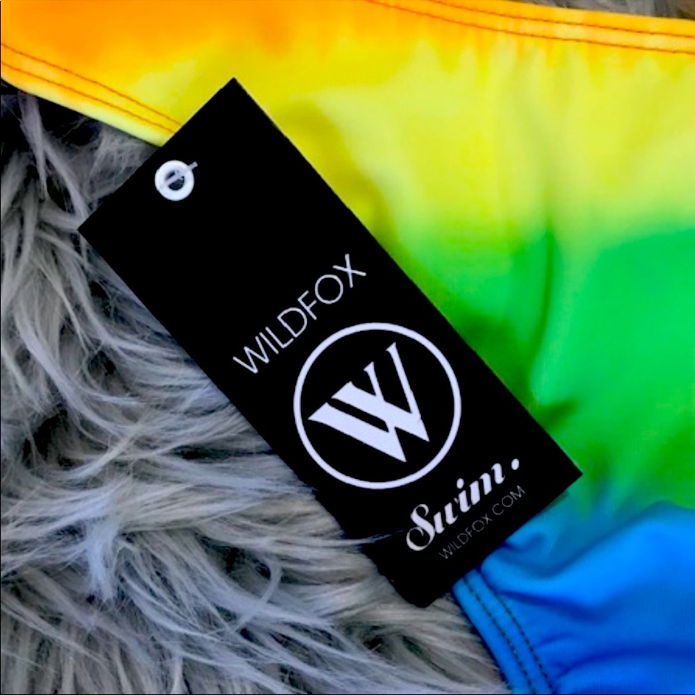 WILDFOX 🌈 PRIDE Tie-dye Bikini bottoms *RARE* Moving Out of U.S. 💚 2/$19 - Picture 5 of 6